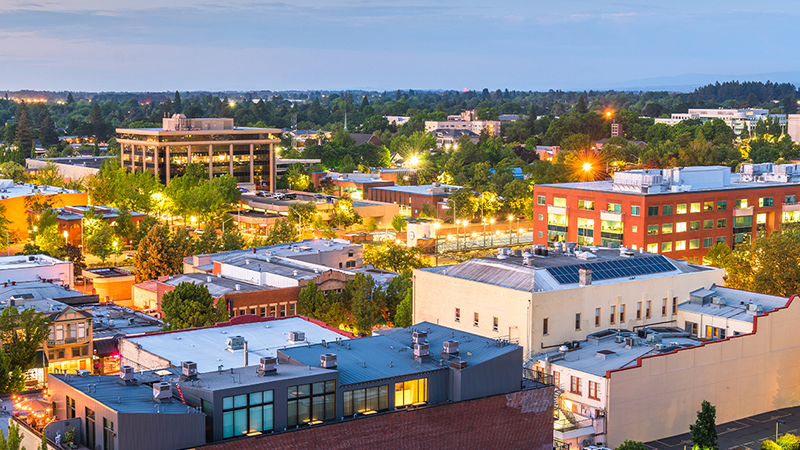 community of salem oregon at nighttime